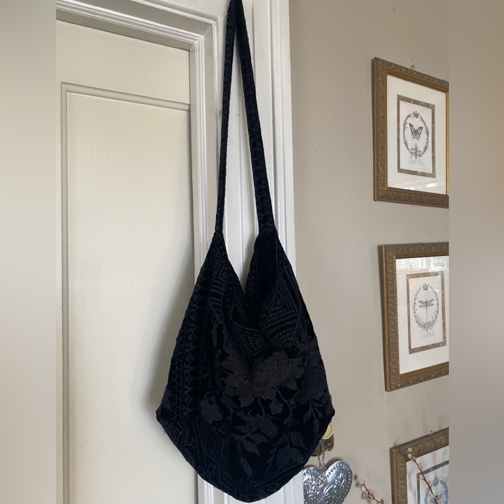 JOHNNY WAS 🖤 BLACK VELVET TOTE (NWT)